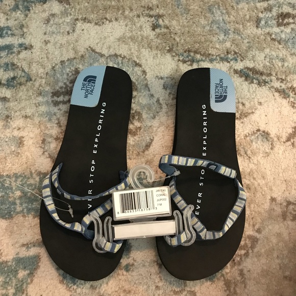 The North Face Shoes - NWT north face flip flop Sandals so 6